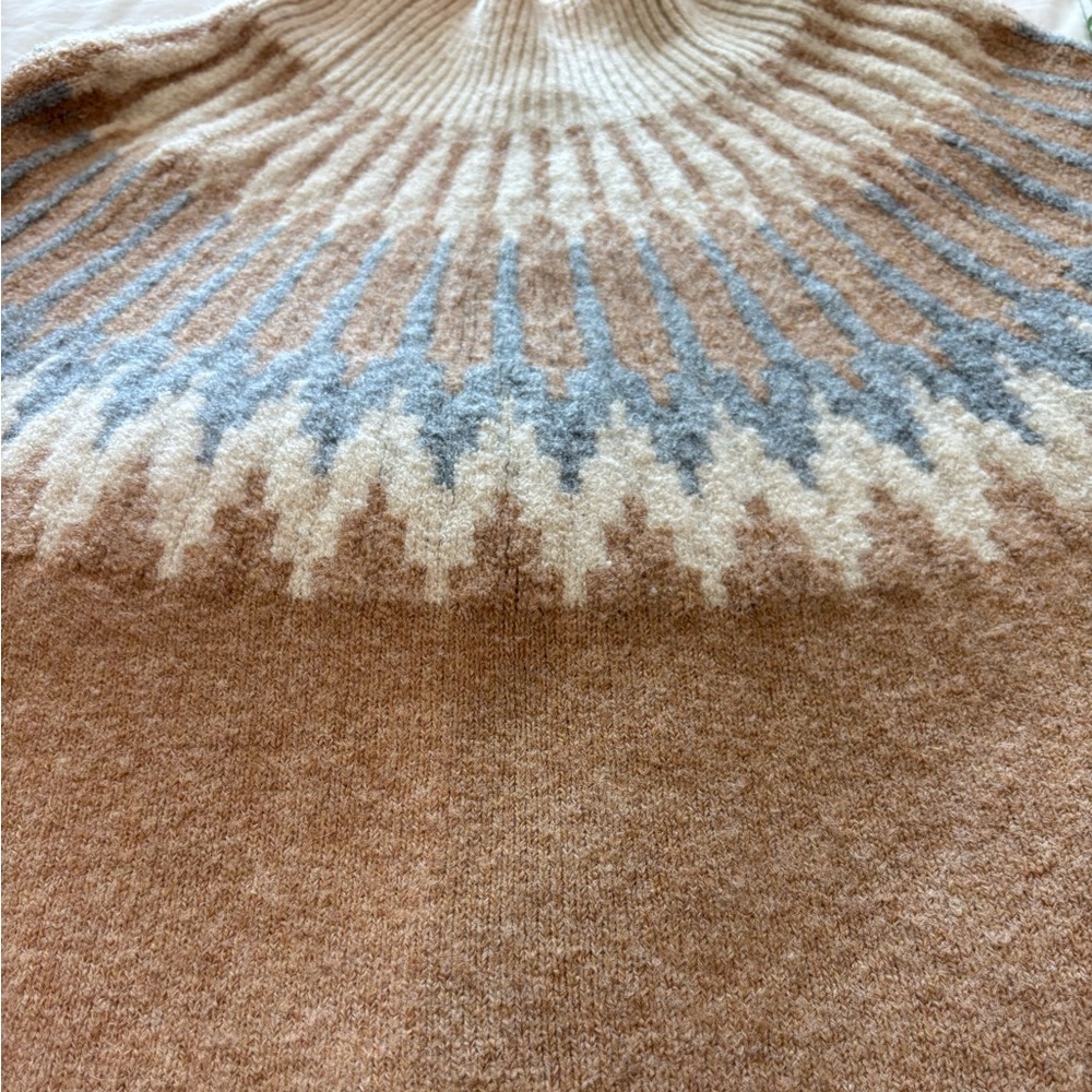 J. CREW Sz Large Fair Isle Mock Neck Sweater Supersoft Yarn Wool Camel Blue EUC - Picture 6 of 11